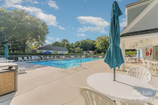 $425,000 | 11424 Glenstone Court, Charlotte, NC 28269