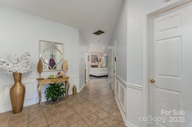 $425,000 | 11424 Glenstone Court, Charlotte, NC 28269