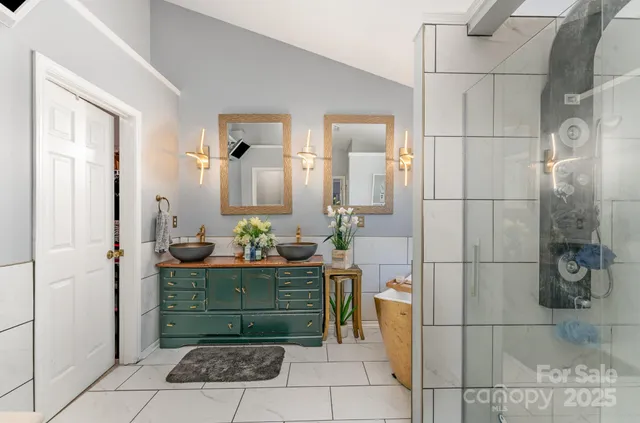 $425,000 | 11424 Glenstone Court, Charlotte, NC 28269