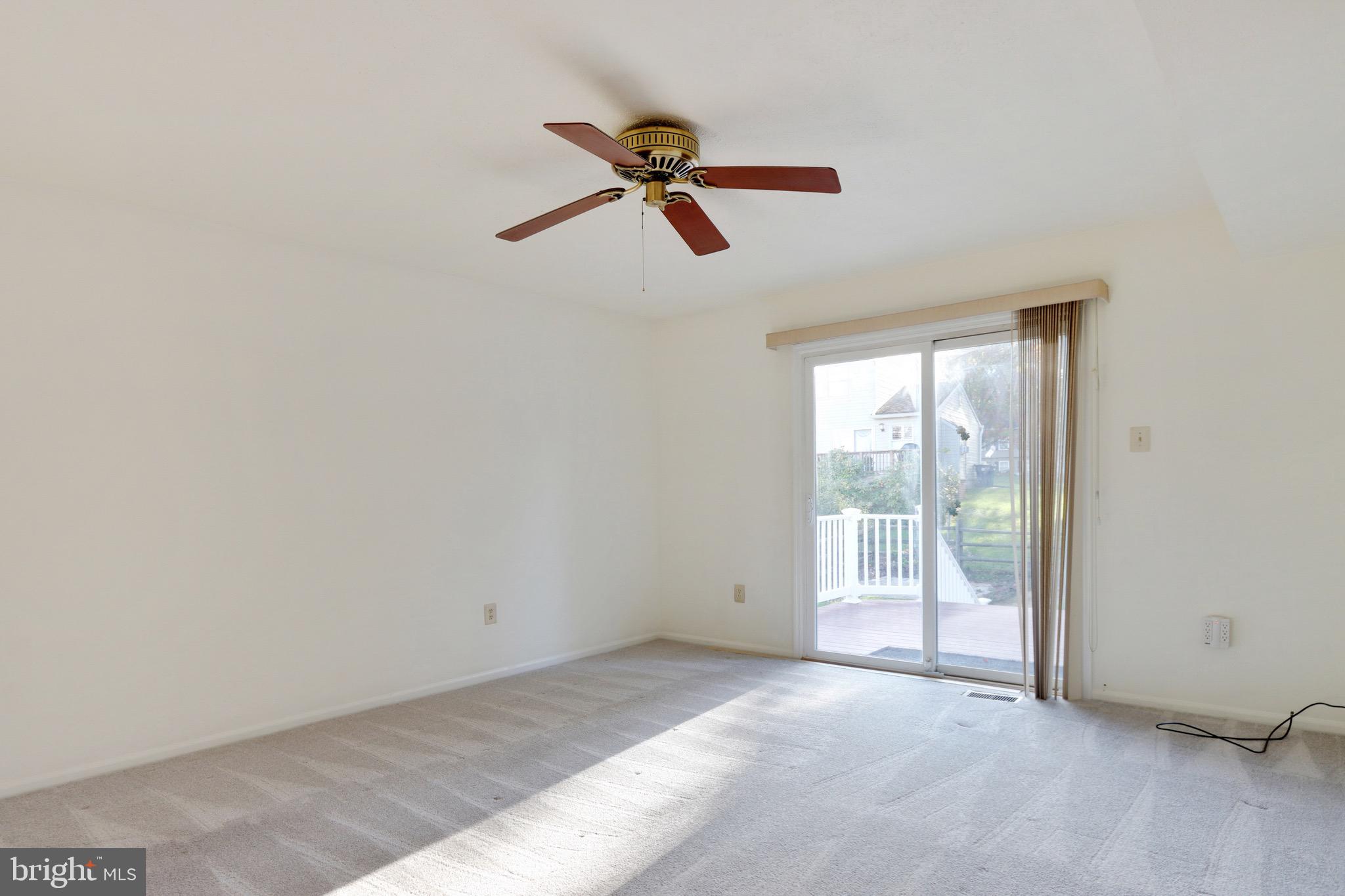 6678 Slacks Road Eldersburg, MD 21784 - Photo 11 of 42 Family Room off the Kitchen w/ Access to Deck