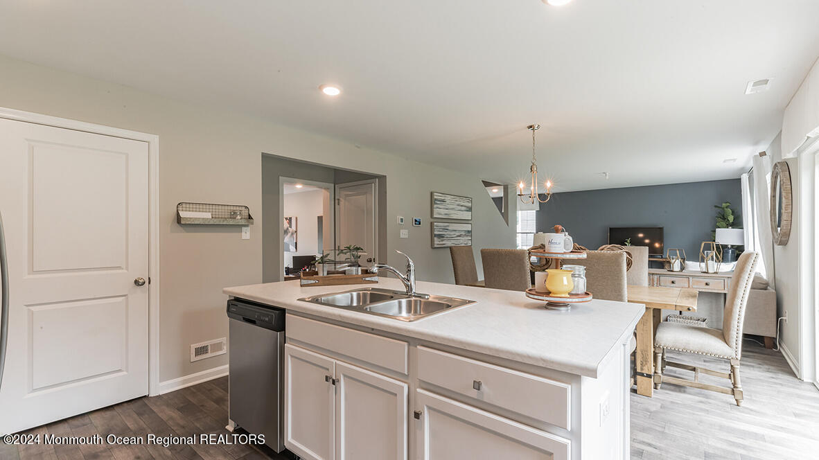 124 West 4th Street Howell, NJ 07731 - Photo 13 of 25