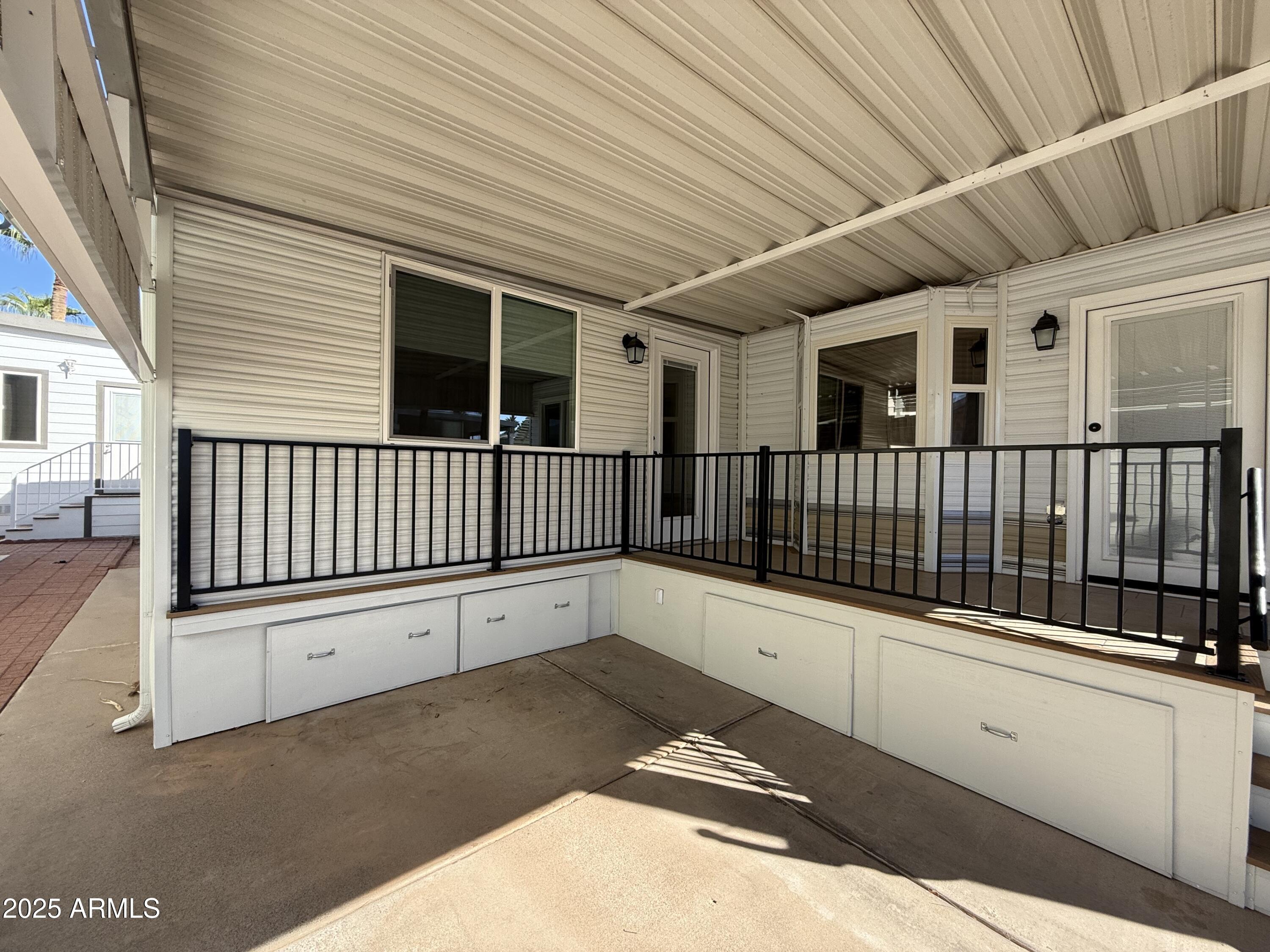 957 Oxide Drive Apache Junction, AZ 85119 - Photo 2 of 16 IMG_8885