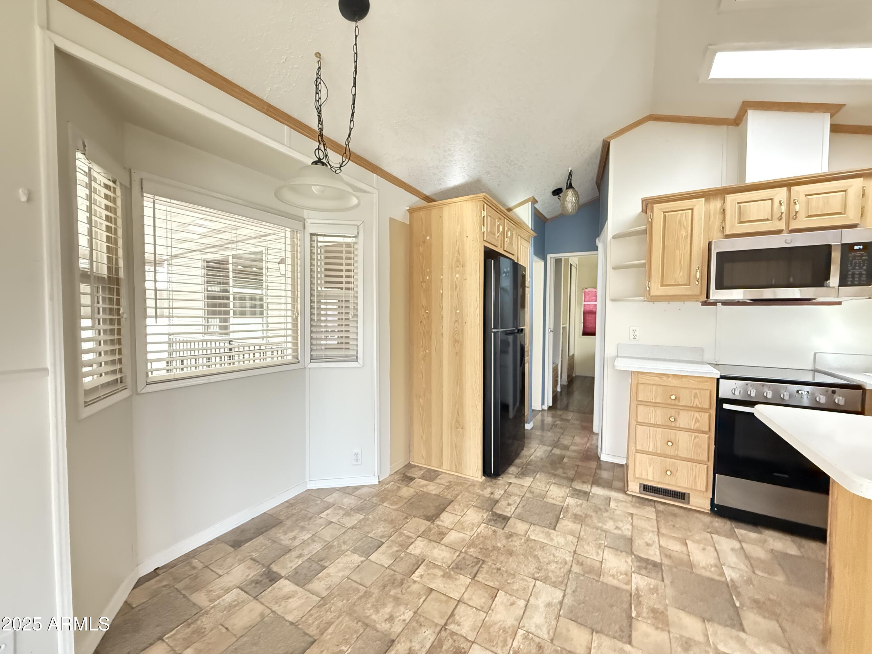 957 Oxide Drive Apache Junction, AZ 85119 - Photo 5 of 16 IMG_8897