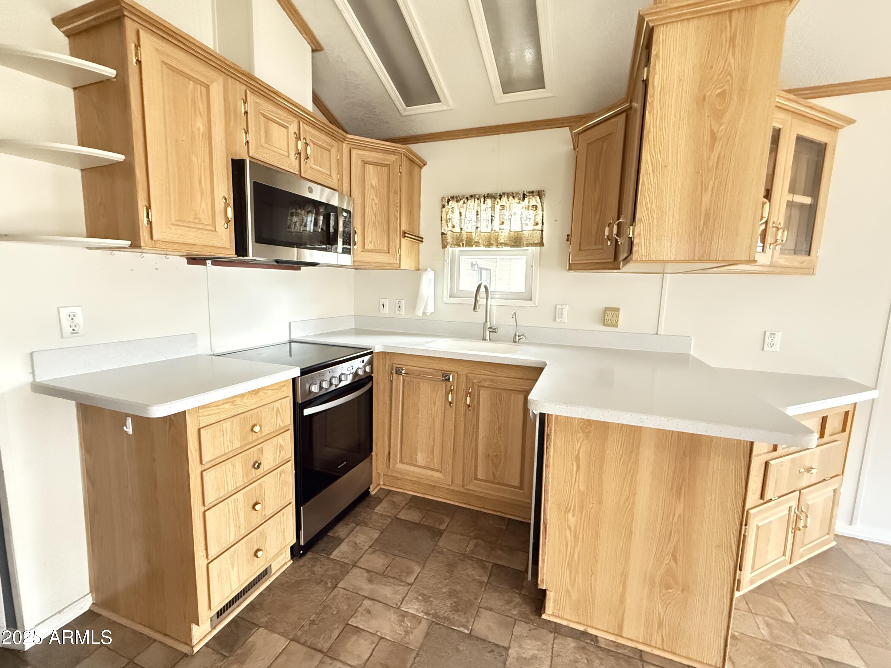 957 Oxide Drive Apache Junction, AZ 85119 - Photo 6 of 16 IMG_8948