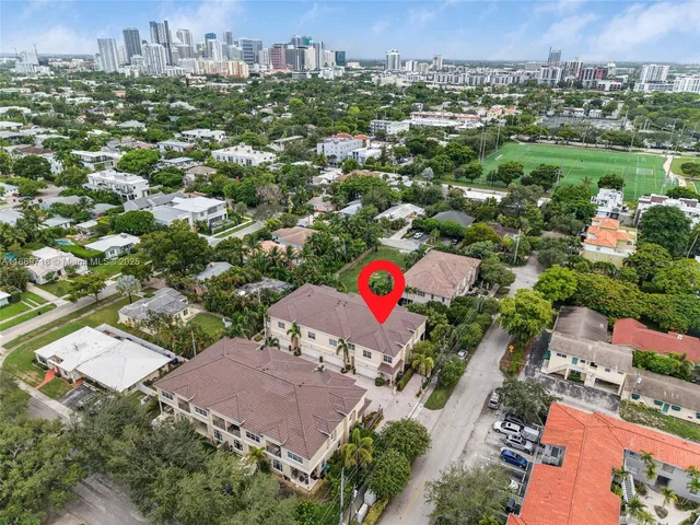 $979,000 | 1514 Northeast 7th Street, Fort Lauderdale, FL 33304