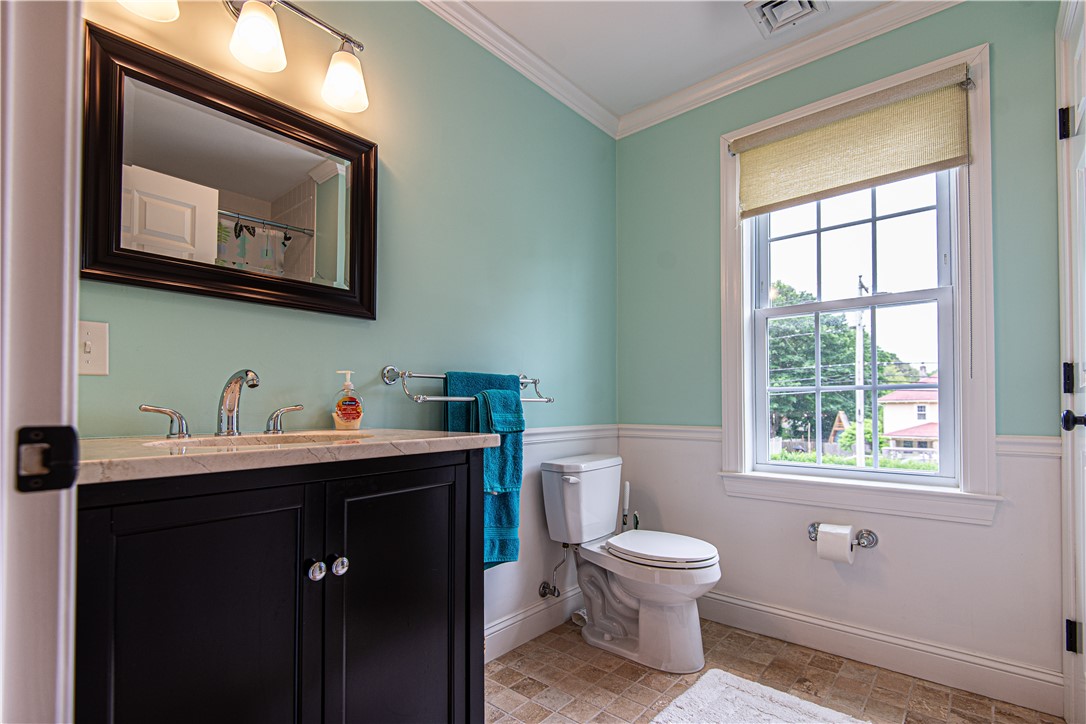 34 Washington Road Barrington, RI 02806 - Photo 30 of 44