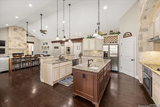 $699,000 | 29026 Tivoli Way, Fair Oaks Ranch, TX 78015