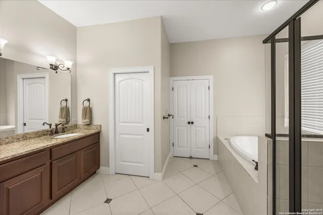 $699,000 | 29026 Tivoli Way, Fair Oaks Ranch, TX 78015