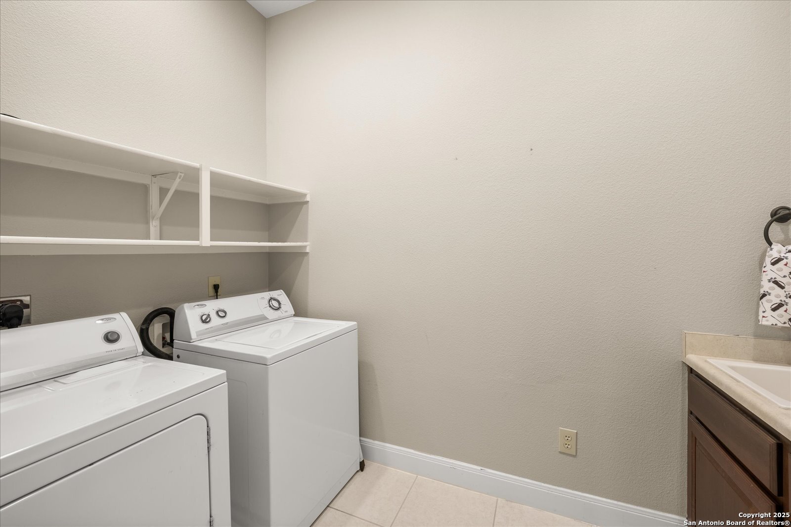 29026 Tivoli Way Fair Oaks Ranch, TX 78015 - Photo 33 of 40