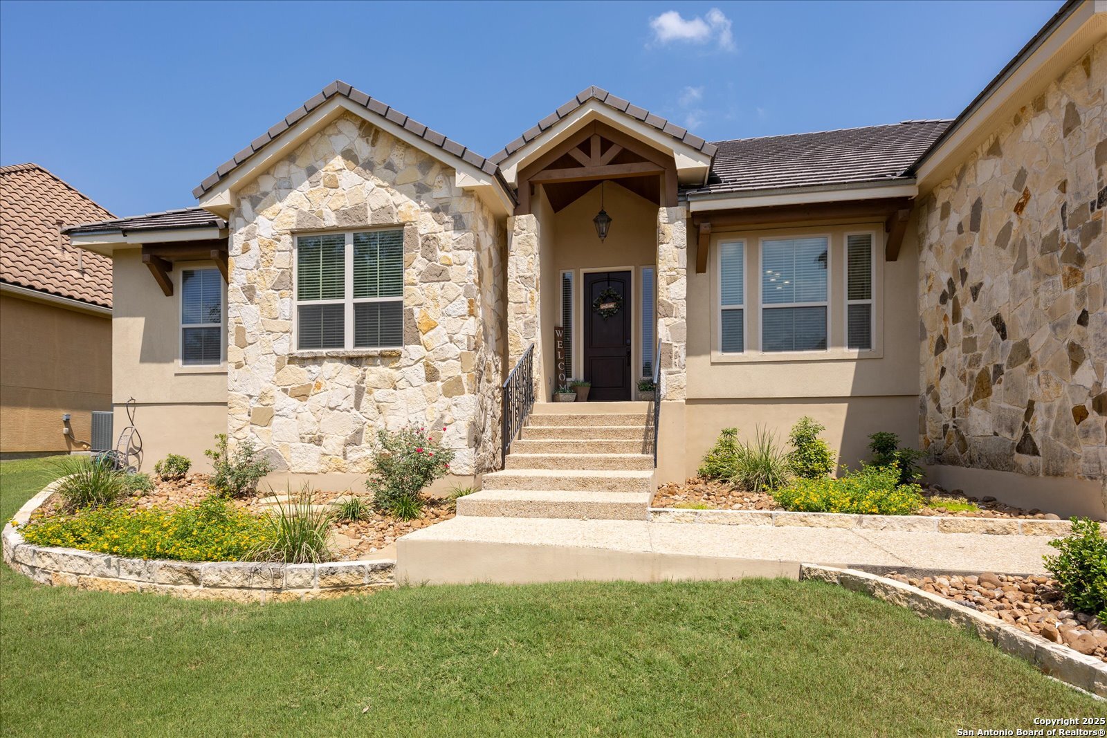 29026 Tivoli Way Fair Oaks Ranch, TX 78015 - Photo 4 of 40