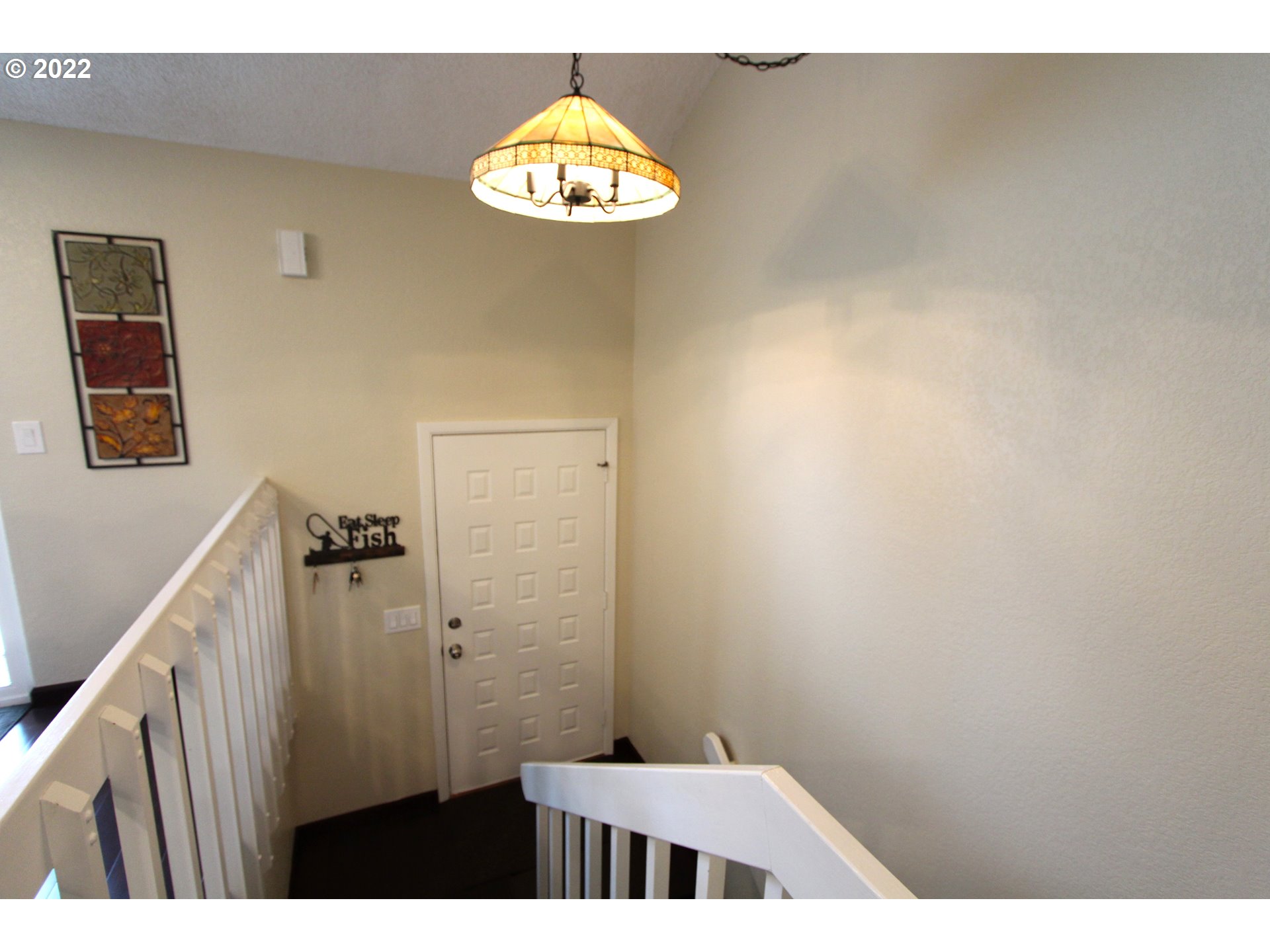 43605 Highway 38, Unit 12 Reedsport, OR 97467 - Photo 11 of 24 Entrance/Foyer