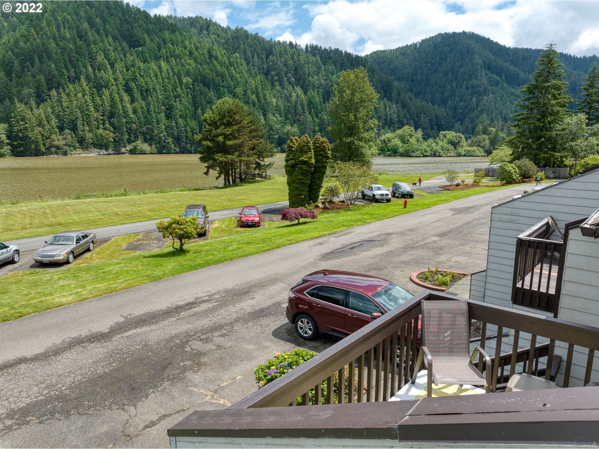 43605 Highway 38, Unit 12 Reedsport, OR 97467 - Photo 4 of 24 Gallery Image 4