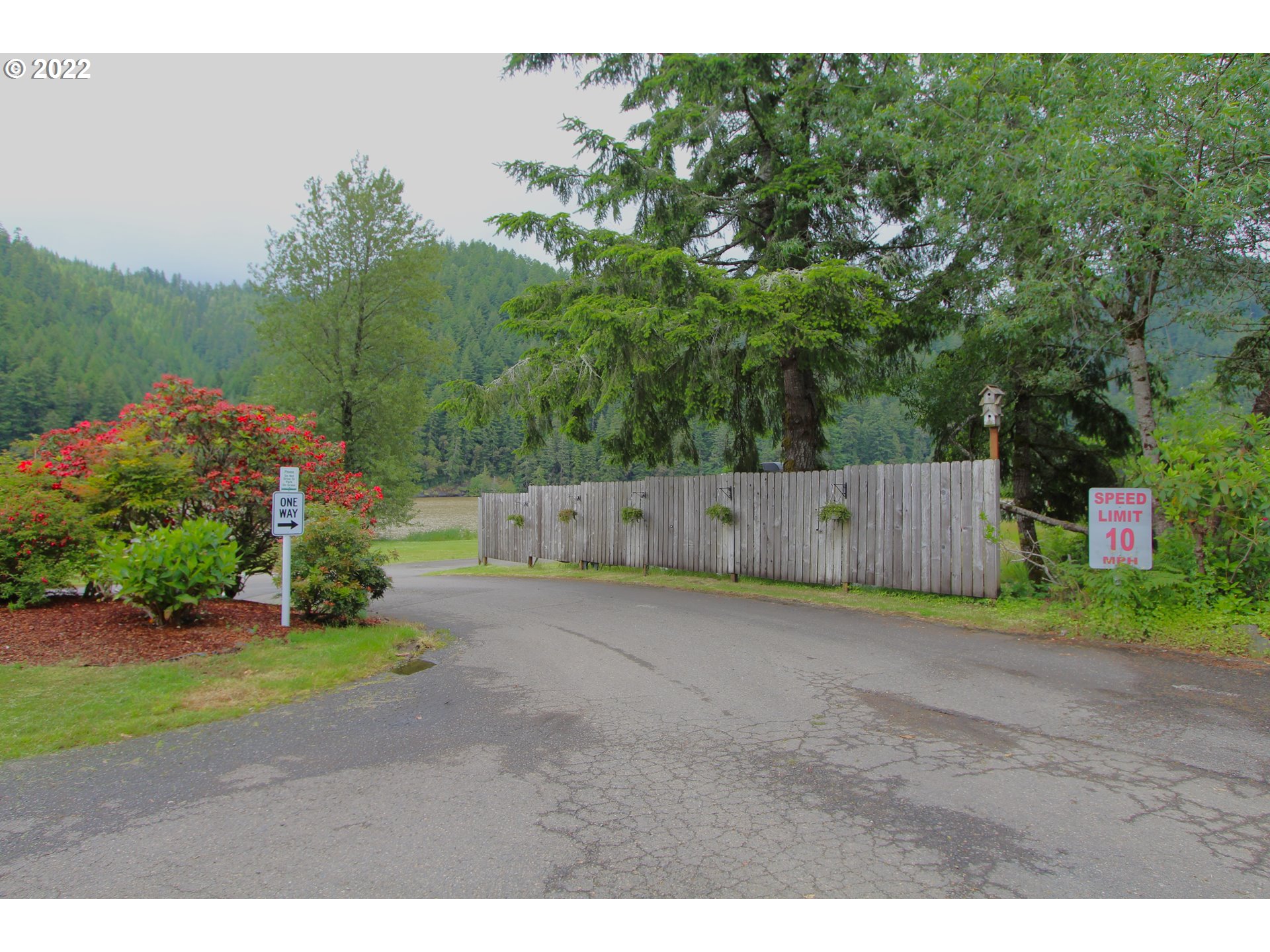 43605 Highway 38, Unit 12 Reedsport, OR 97467 - Photo 7 of 24 Property Entrance