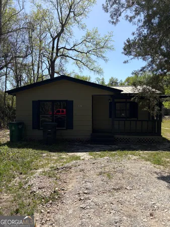 $1,300 | 307 Finley Street, St. Marys, GA 31558