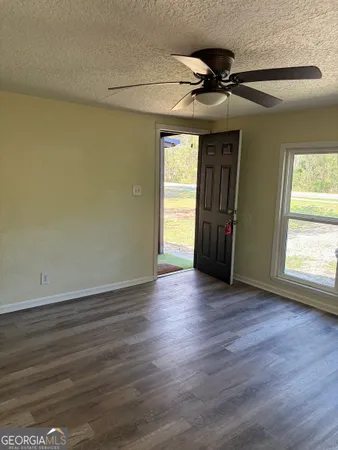 $1,300 | 307 Finley Street, St. Marys, GA 31558