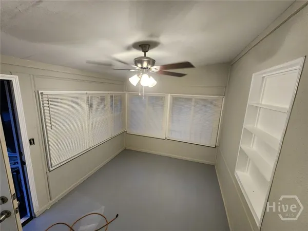 $1,000 | 109 Hibiscus Avenue, Savannah, GA 31404