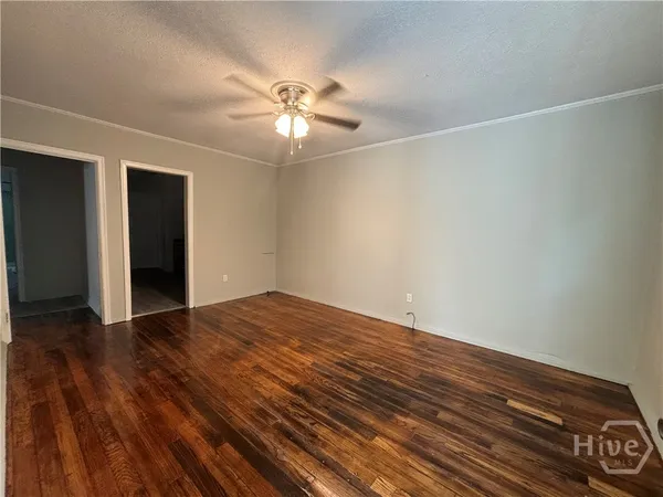 $1,000 | 109 Hibiscus Avenue, Savannah, GA 31404