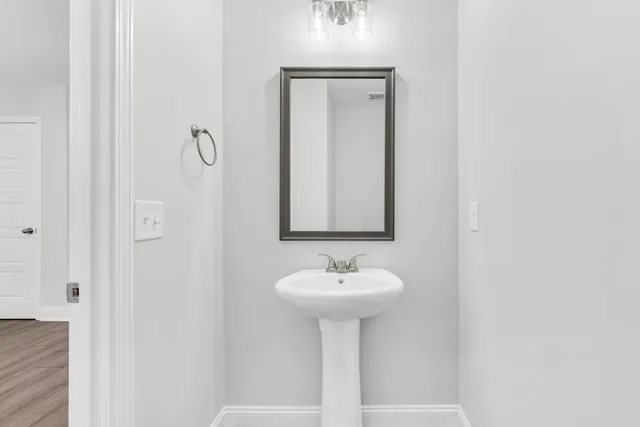 $215,900 | 147 Quarry Point Drive, Clarksville, TN 37043