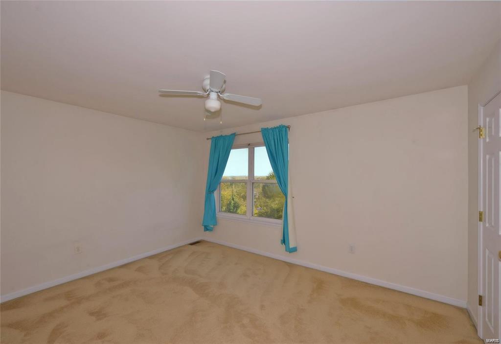 241 Montclair Tower Drive St. Charles, MO 63303 - Photo 17 of 19