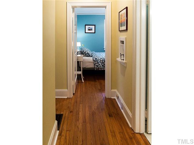 2811 Barmettler Street Raleigh, NC 27607 - Photo 18 of 22 Hallway