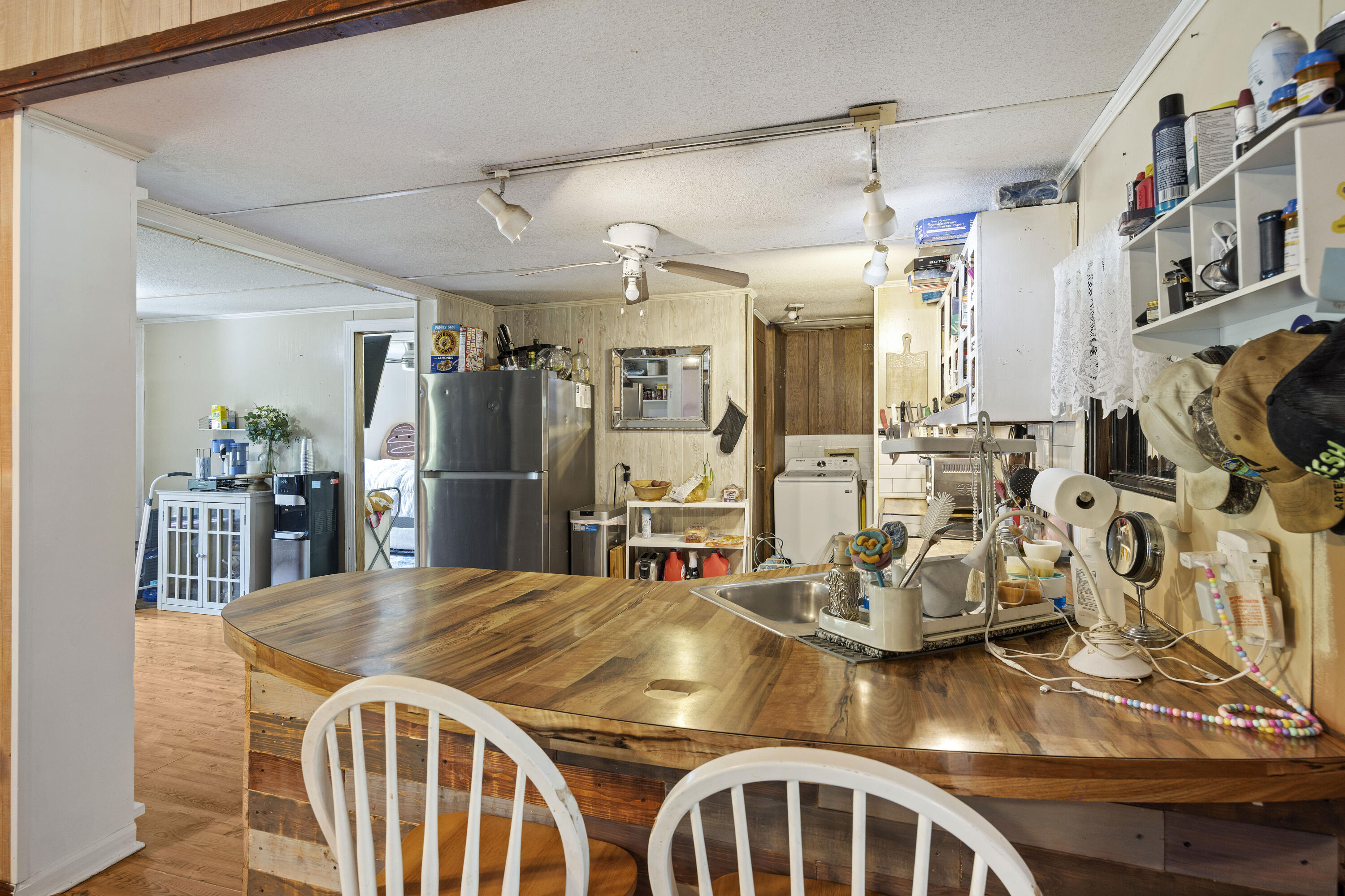 5681 Old Jacksonboro Road Ravenel, SC 29470 - Photo 9 of 34 243A8250