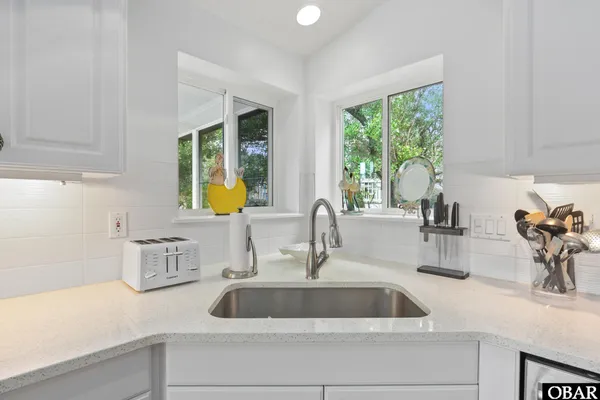 $999,000 | 1129 Morris Drive, Corolla, NC 27927