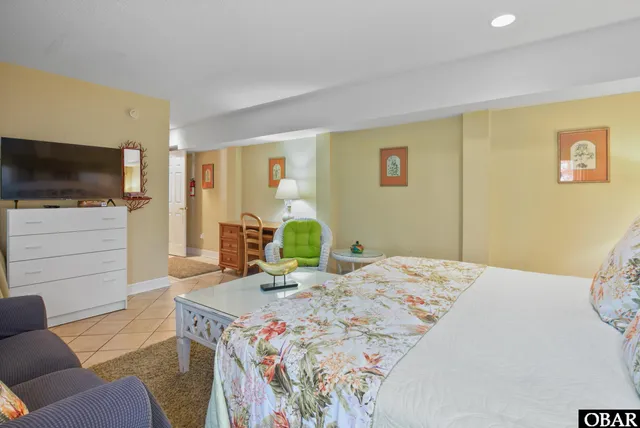 $1,025,000 | 1129 Morris Drive, Corolla, NC 27927