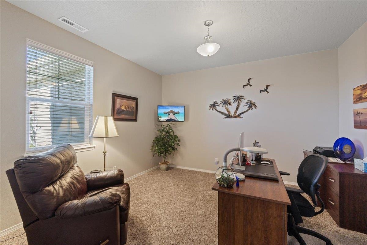 1311 South Hodges Road Greenacres, WA 99016 - Photo 8 of 36 Gallery Image 8