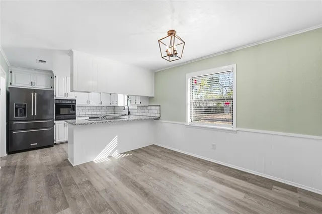 $309,000 | 211 Opal Street, Hewitt, TX 76643