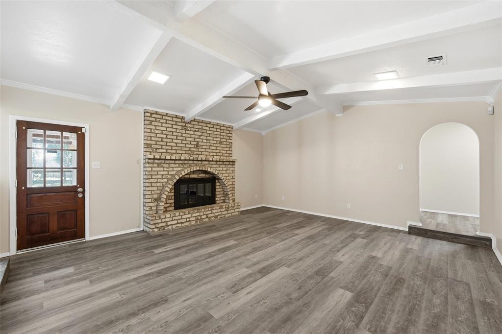 211 Opal Street Hewitt, TX 76643 - Photo 3 of 20