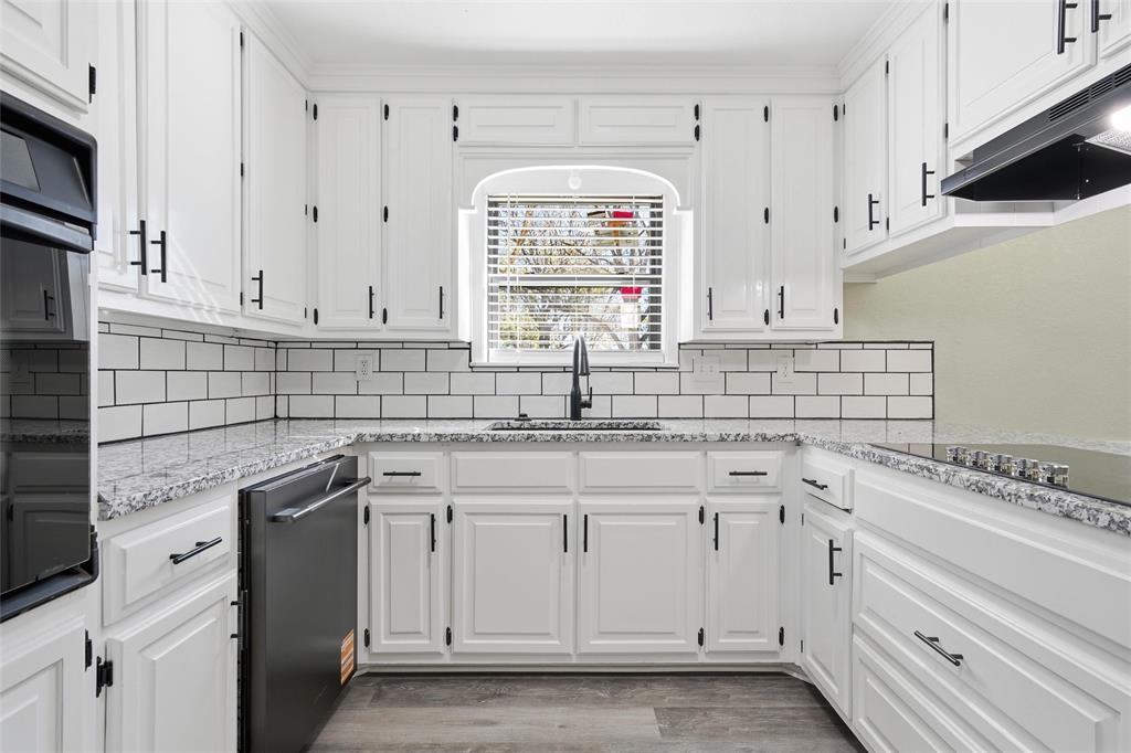 211 Opal Street Hewitt, TX 76643 - Photo 7 of 20