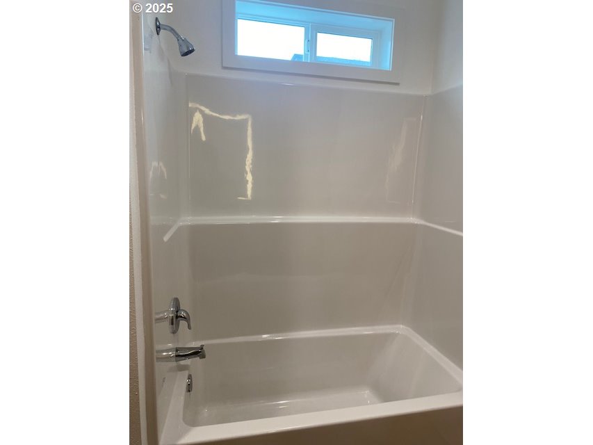 443 South 43rd Street Springfield, OR 97478 - Photo 18 of 27