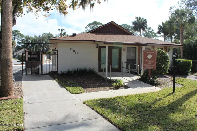 $2,000 | 4542 Rockledge Lane, Port Orange, FL 32127