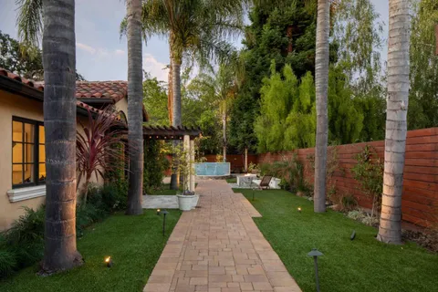 $5,995,000 | 65 Fairfax Avenue, Atherton, CA 94027