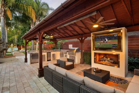 $5,995,000 | 65 Fairfax Avenue, Atherton, CA 94027