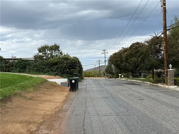 $799,888 | 36041 Highland Avenue, Yucaipa, CA 92399