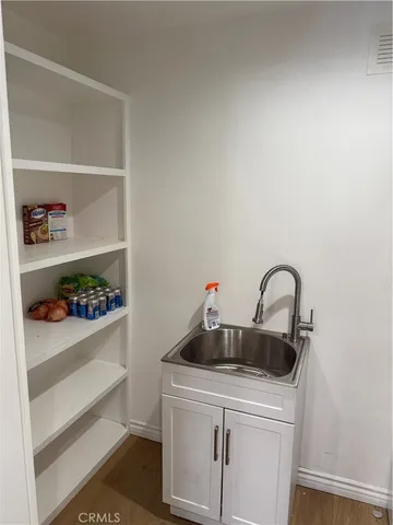 a close view of sink and tap