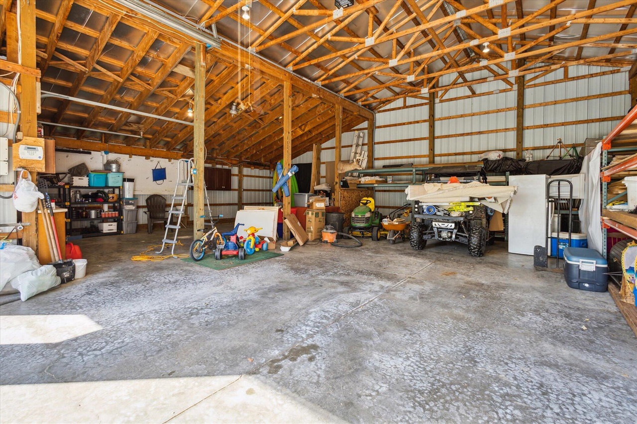 2434 South Cochran Road Charlotte, MI 48813 - Photo 35 of 65 Gallery Image 35