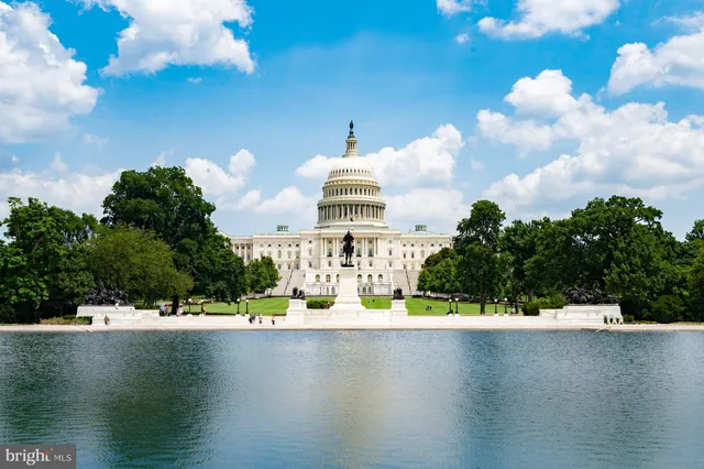 $1,595,000 | 649 South Carolina Avenue Southeast, Washington, DC 20003