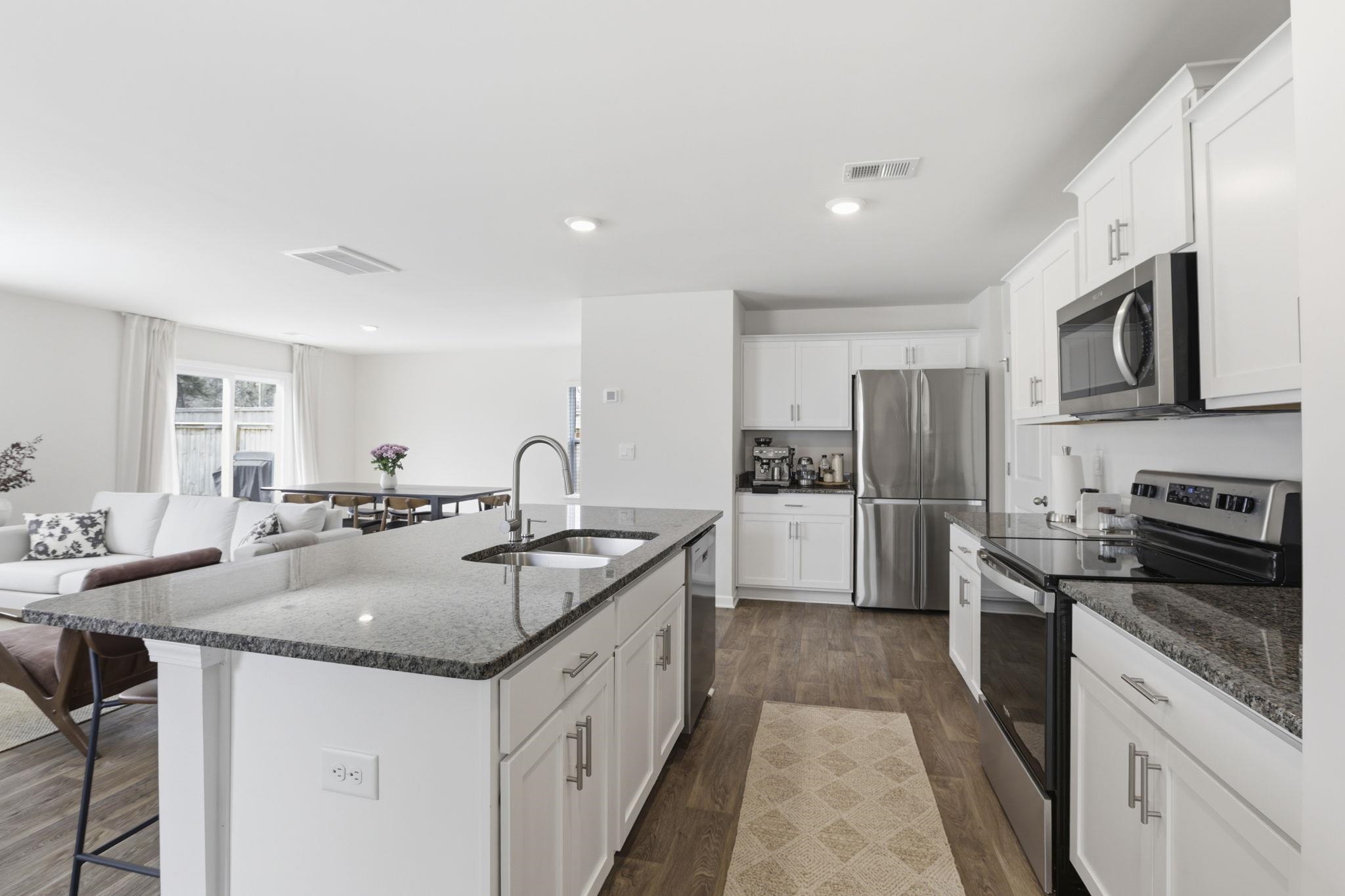 4402 Remington Avenue Boiling Springs, SC 29316 - Photo 11 of 37