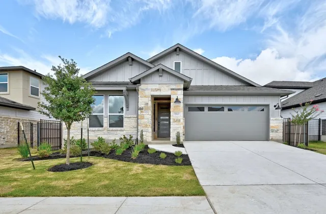 $3,300 | 7712 Boyd Hvn Drive, Austin, TX 78744