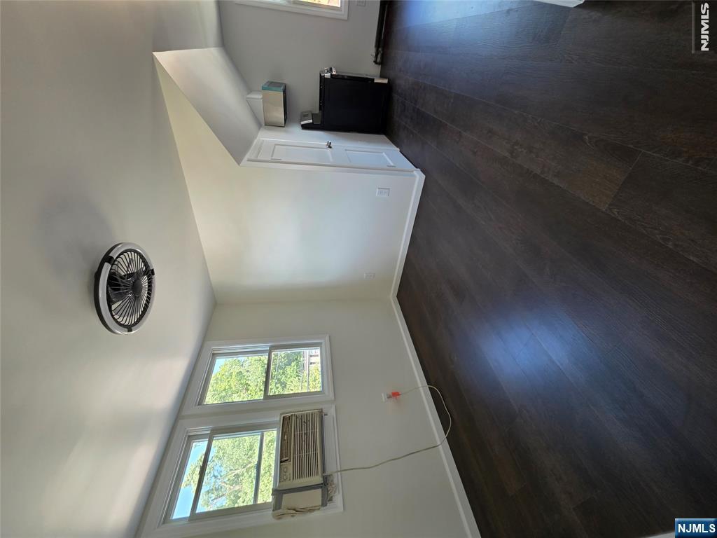 71 Orchard Place, Unit 2 Maywood, NJ 07607 - Photo 6 of 10