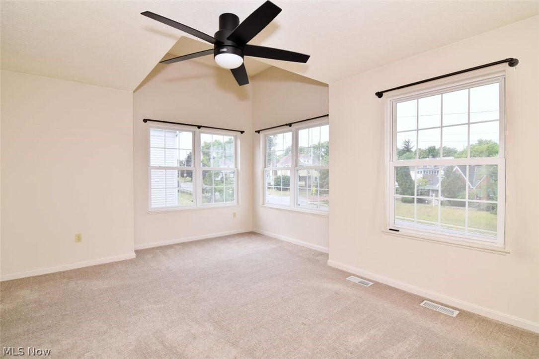 4432 Sexton Road Cleveland, OH 44105 - Photo 12 of 34 Gallery Image 12