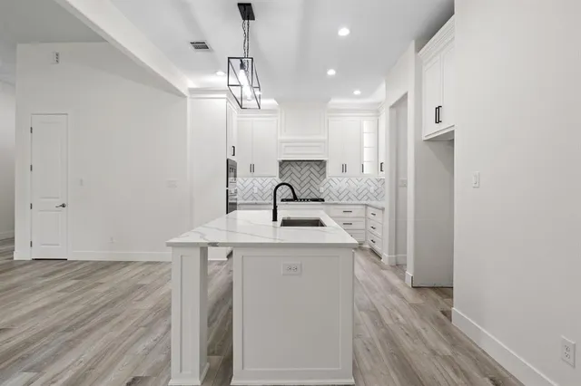 $429,000 | 255 Kathryn's Court, Mount Pleasant, TX 75455