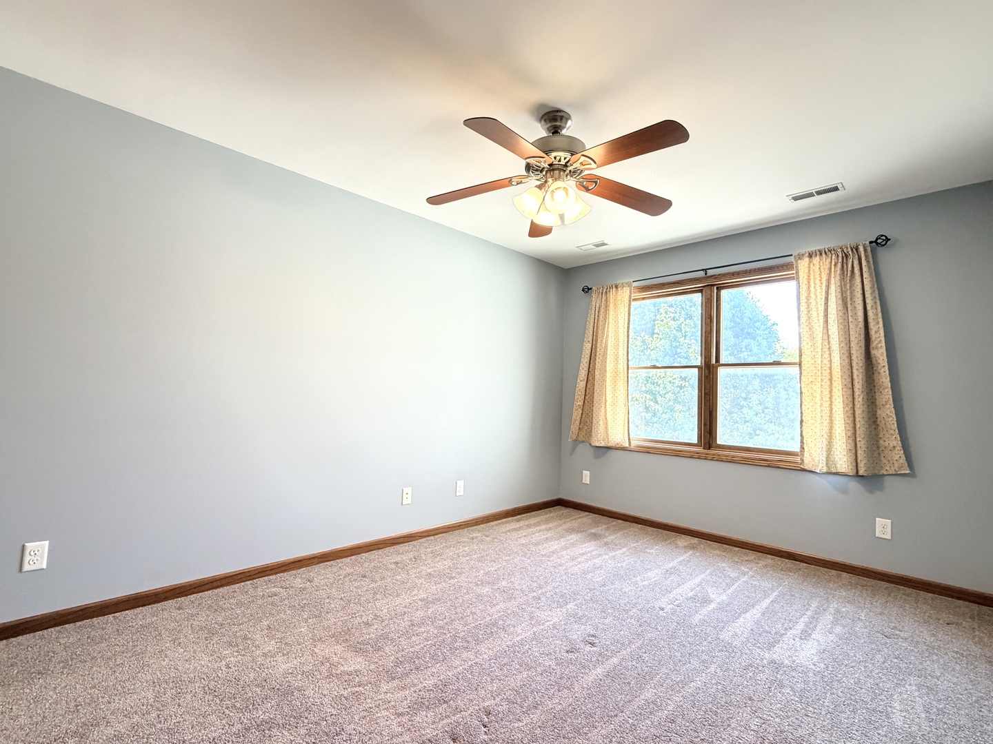 1354 Ridge Drive Sycamore, IL 60178 - Photo 25 of 38