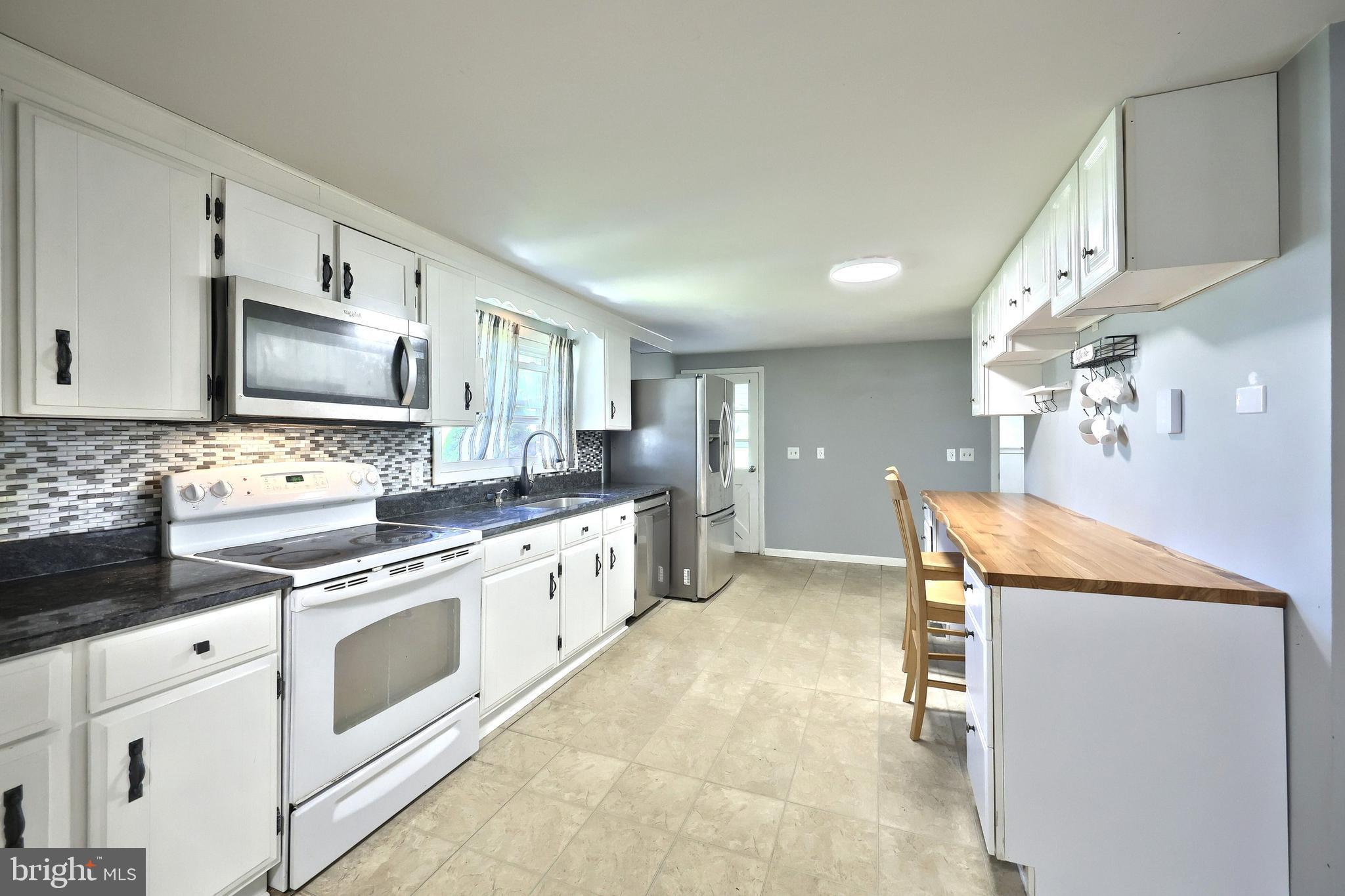 3720 Jefferson Road Glen Rock, PA 17327 - Photo 11 of 48