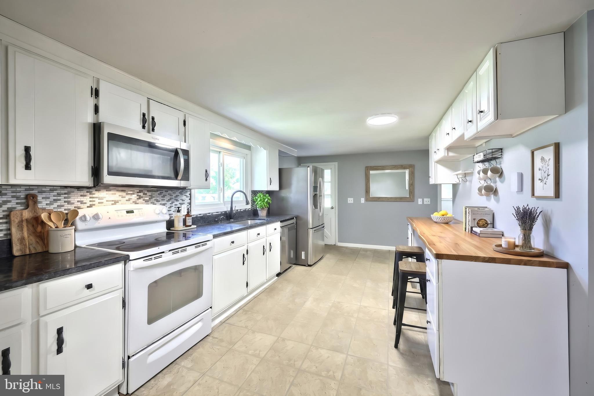 3720 Jefferson Road Glen Rock, PA 17327 - Photo 12 of 48