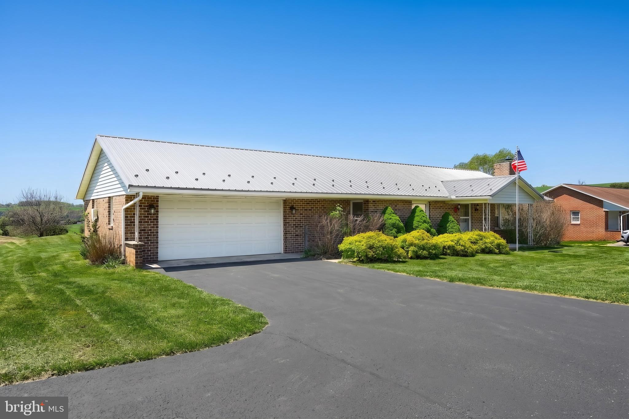 3720 Jefferson Road Glen Rock, PA 17327 - Photo 3 of 48