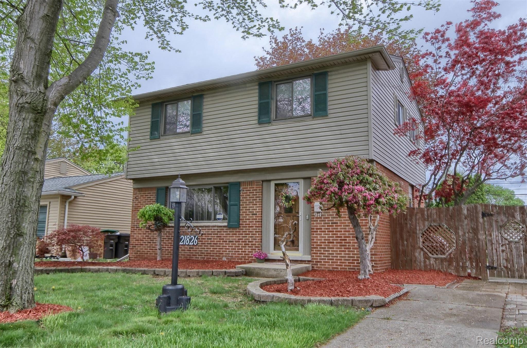 21826 Wick Road Taylor, MI 48180 - Photo 2 of 31 2-Front 2nd View.jpg