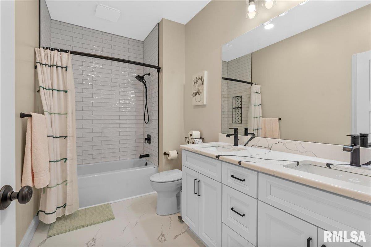 55 Firefly Court Chatham, IL 62629 - Photo 23 of 42